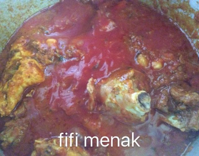 Ajouter le coulis de tomate.