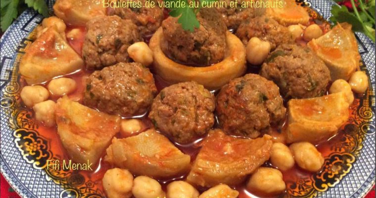 Boulettes de viande au cumin avec artichauts (Mtewem bel qarnoune)