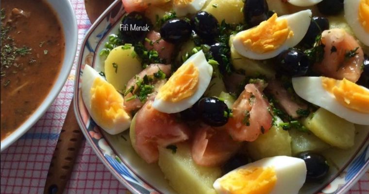 Salade algérienne aux pommes de terre et oignon