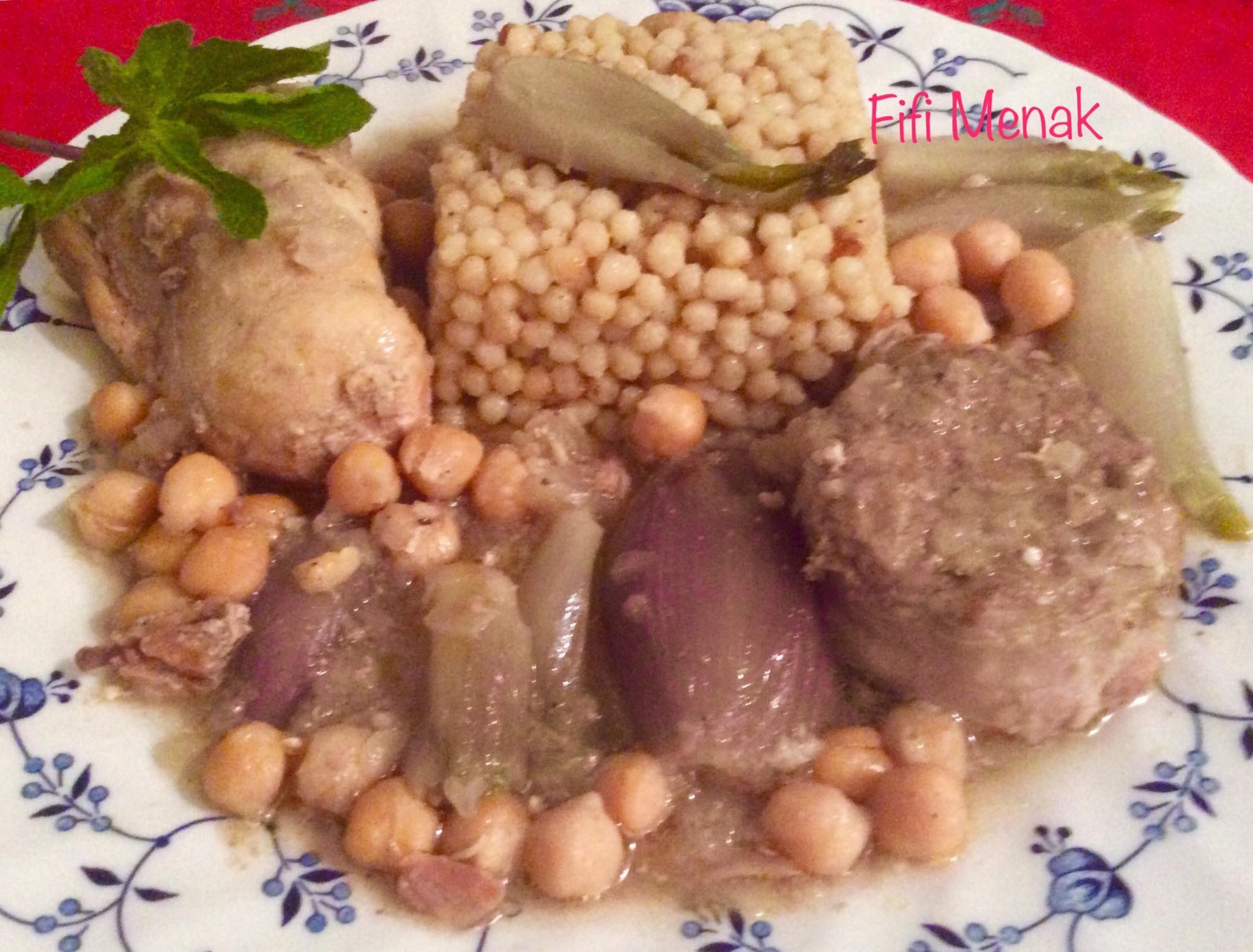 Petits plombs aux oignons (Al Moghrabiyé)