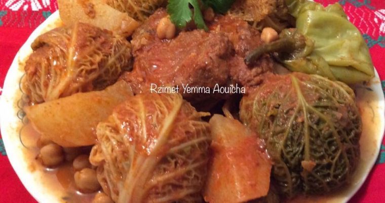 Chou farci en sauce rouge (Rzimet Yemma Aouicha)