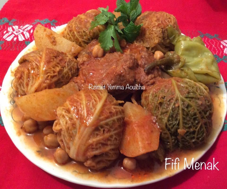 Chou farci en sauce rouge (Rzimet Yemma Aouicha)