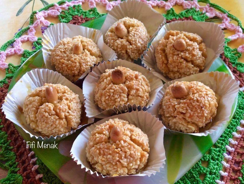 Boulettes aux amandes et graines de sésame (Mchewek moderne)