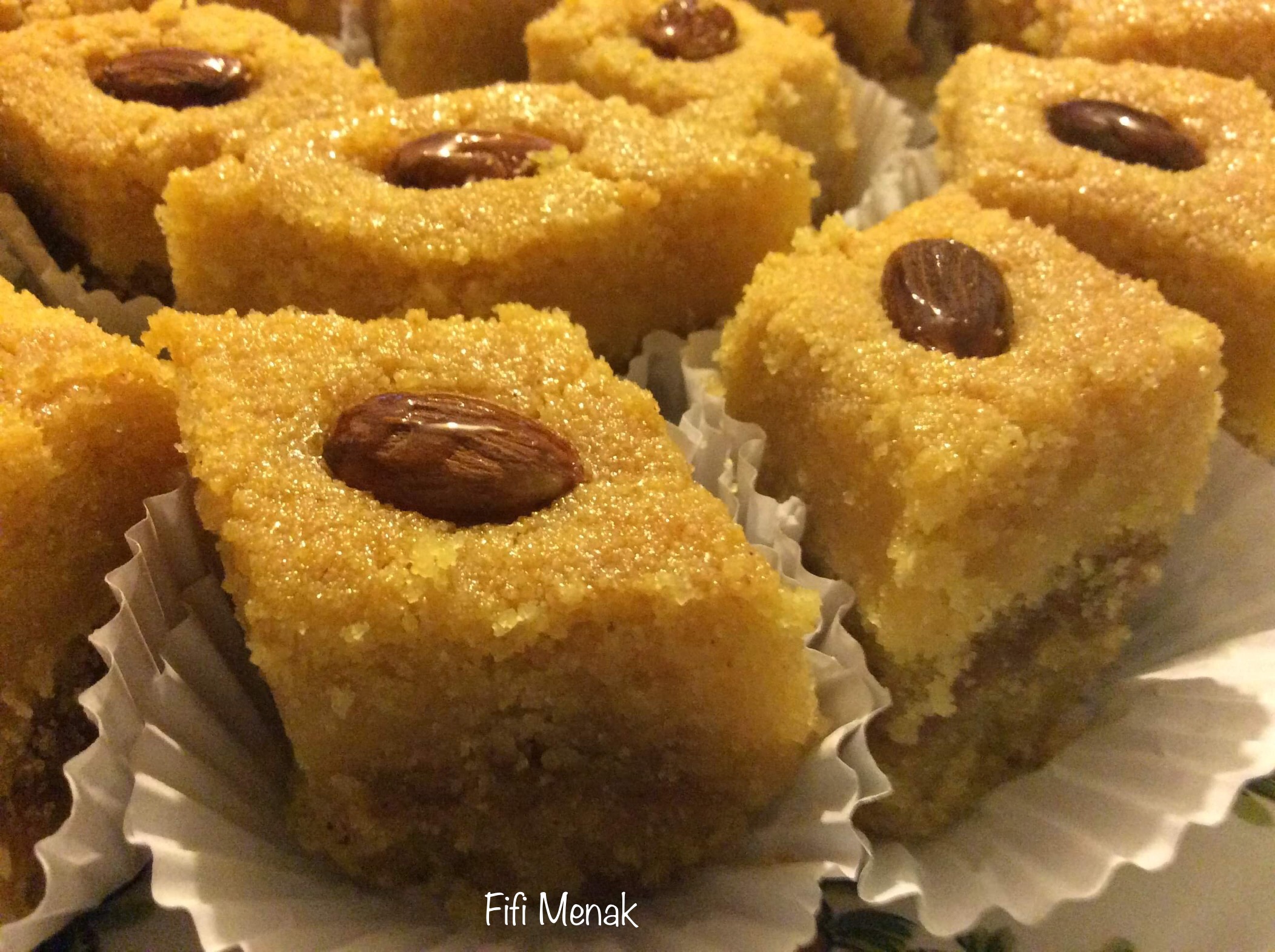 Makrout (en plateau) aux amandes (Makrout sniwa)