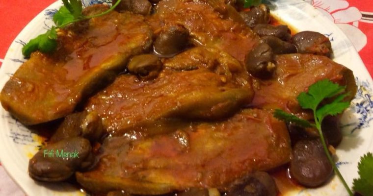 Jardinière aubergine-fèves (Tibkha foul w badendjel)