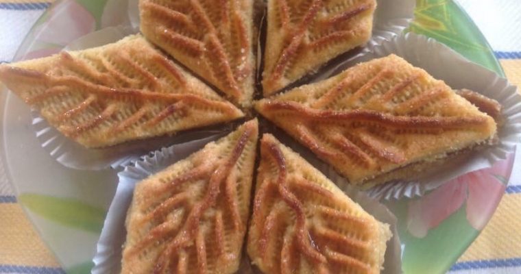 Makrout (en plateau) aux dattes – Makrout sniwa