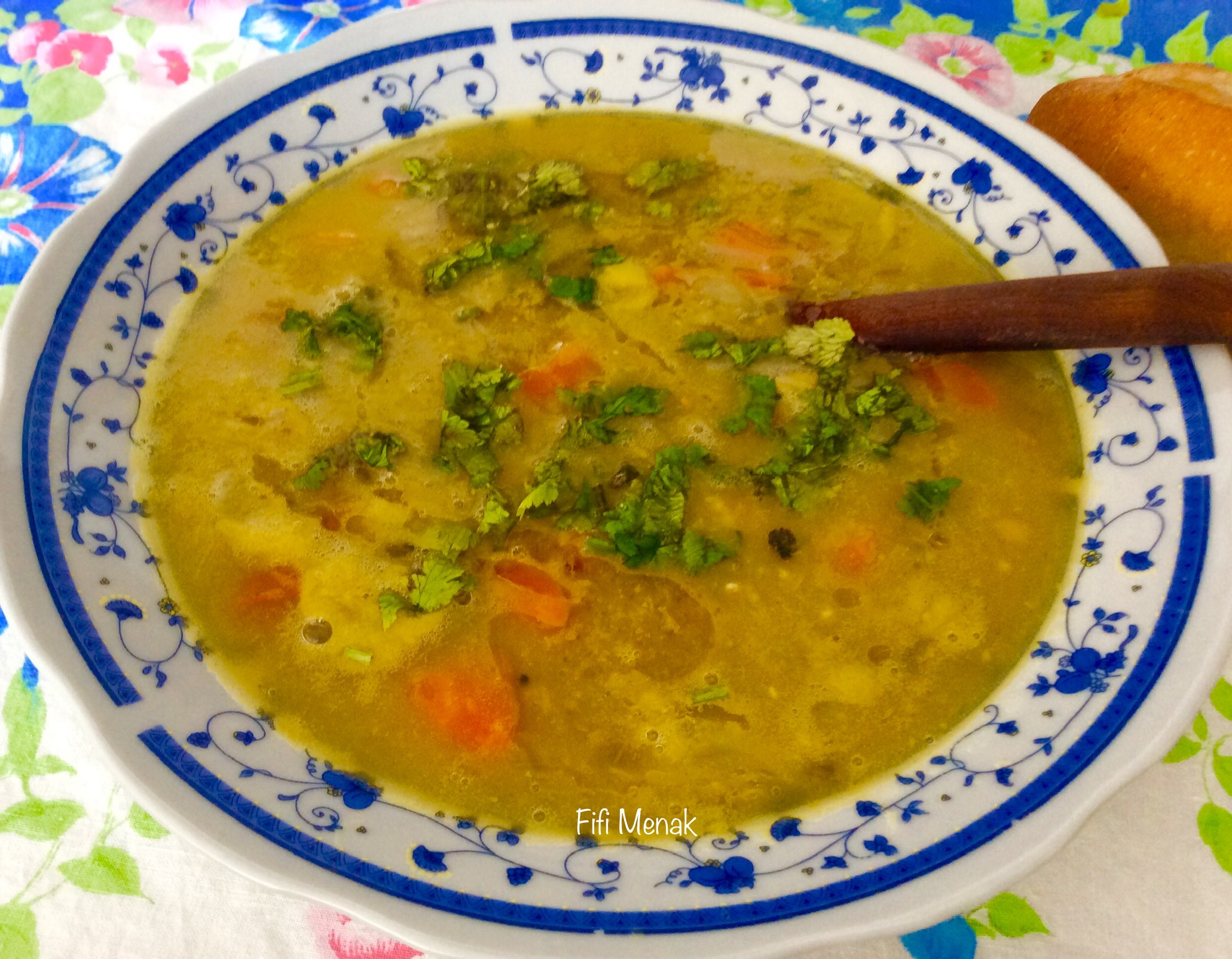 Ma soupe aux petits pois secs (chorba ptipois cassés)