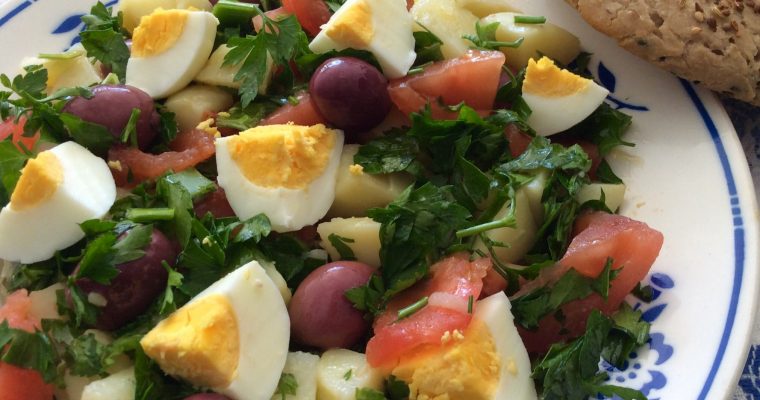 Salade algérienne de pommes de terre au poireau.