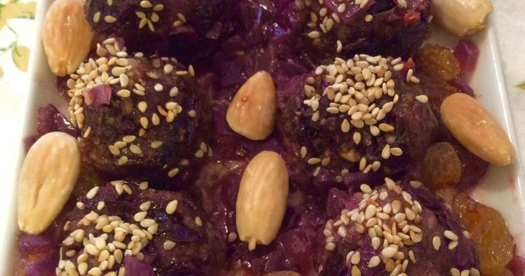 Boulettes de pruneaux aux amandes